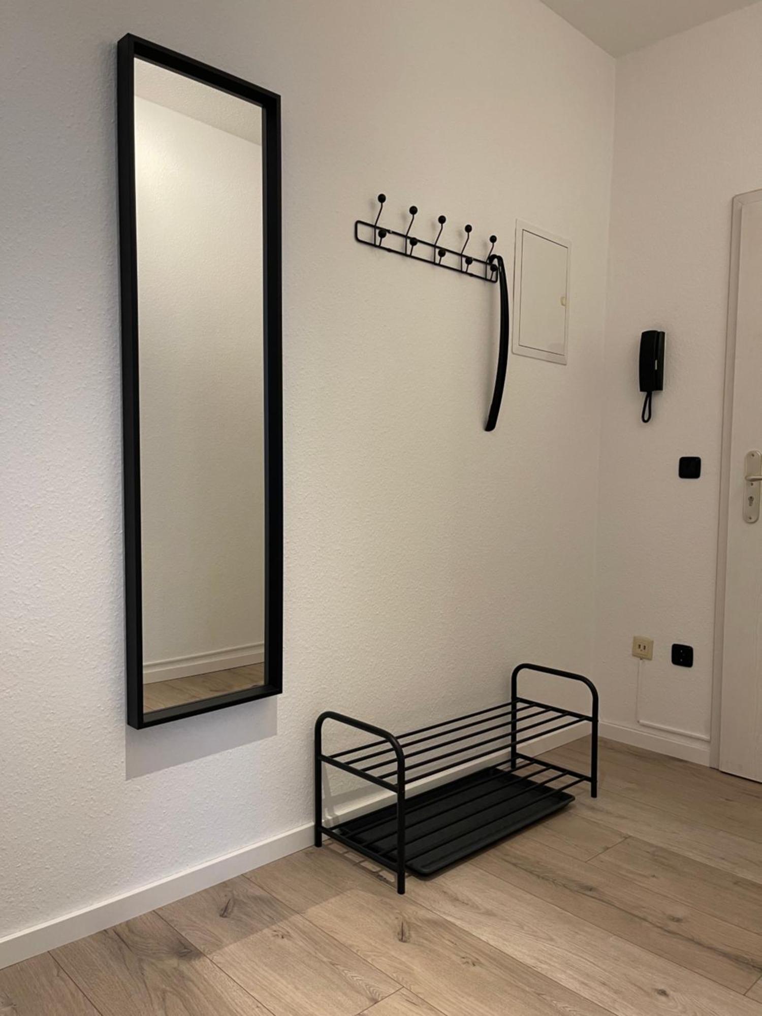 Raha Apartments - Modernes Studio-Apartment - Hbf - Gratis Parkplatz Erfurt Eksteriør billede