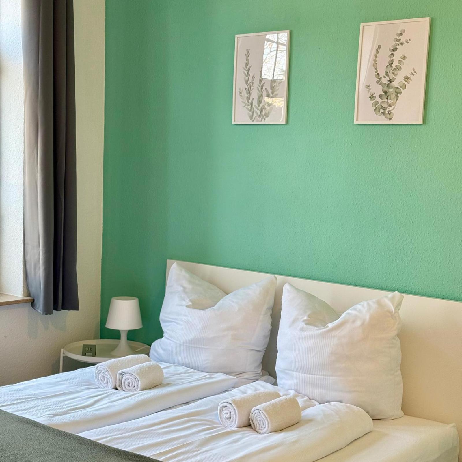 Raha Apartments - Modernes Studio-Apartment - Hbf - Gratis Parkplatz Erfurt Eksteriør billede